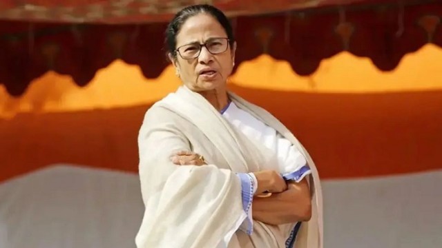 পদত্যাগ করব না, আমাকে বরখাস্ত করুক