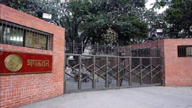 প্রধানমন্ত্রীর আমন্ত্রণে চা-চক্রে আসলেন য়ারা