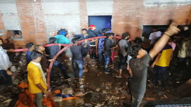 নিয়ন্ত্রনে সোহরাওয়ার্দী হাসপাতালের আগুন : ৭ সদস্যের তদন্ত কমিটি