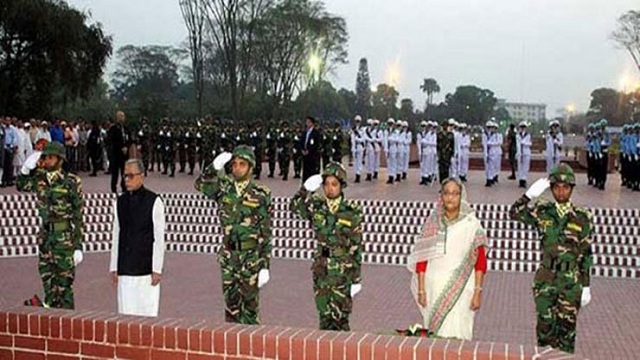 জাতীয় স্মৃতিসৌধে রাষ্ট্রপতি ও প্রধানমন্ত্রীর শ্রদ্ধা