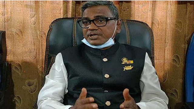 বিদায়বেলায় প্রধানমন্ত্রীর উদ্দেশ্যে যা বললেন কাদের মির্জা